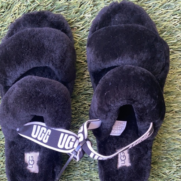 Authentic Fluffy UGG slippers sandals - Picture 3 of 4